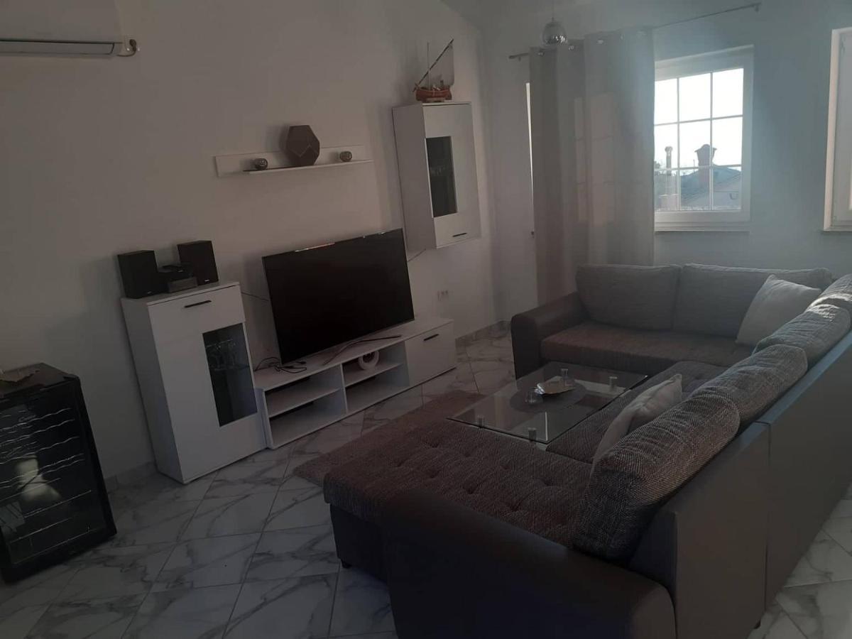 Ljubas Ii Opatija Apartment Veprinac